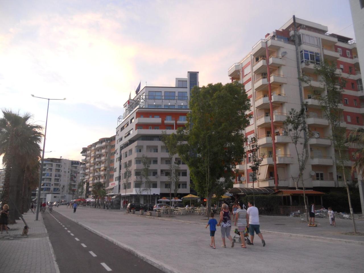 Sea View Apartment Onorato 1 Vlorë エクステリア 写真